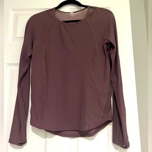 Maroon Lululemon long sleeve tee